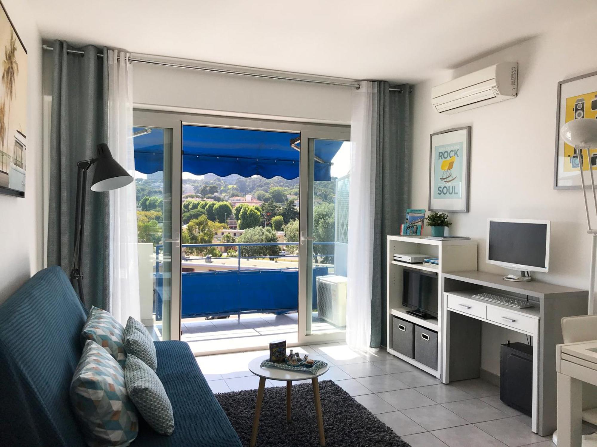 Plage Et Hippodrome Cagnes-sur-Mer Kültér fotó