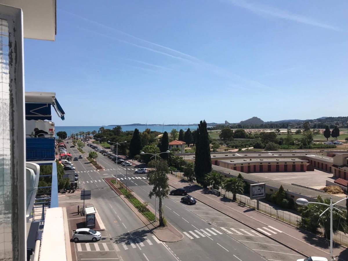 Plage Et Hippodrome Cagnes-sur-Mer Kültér fotó